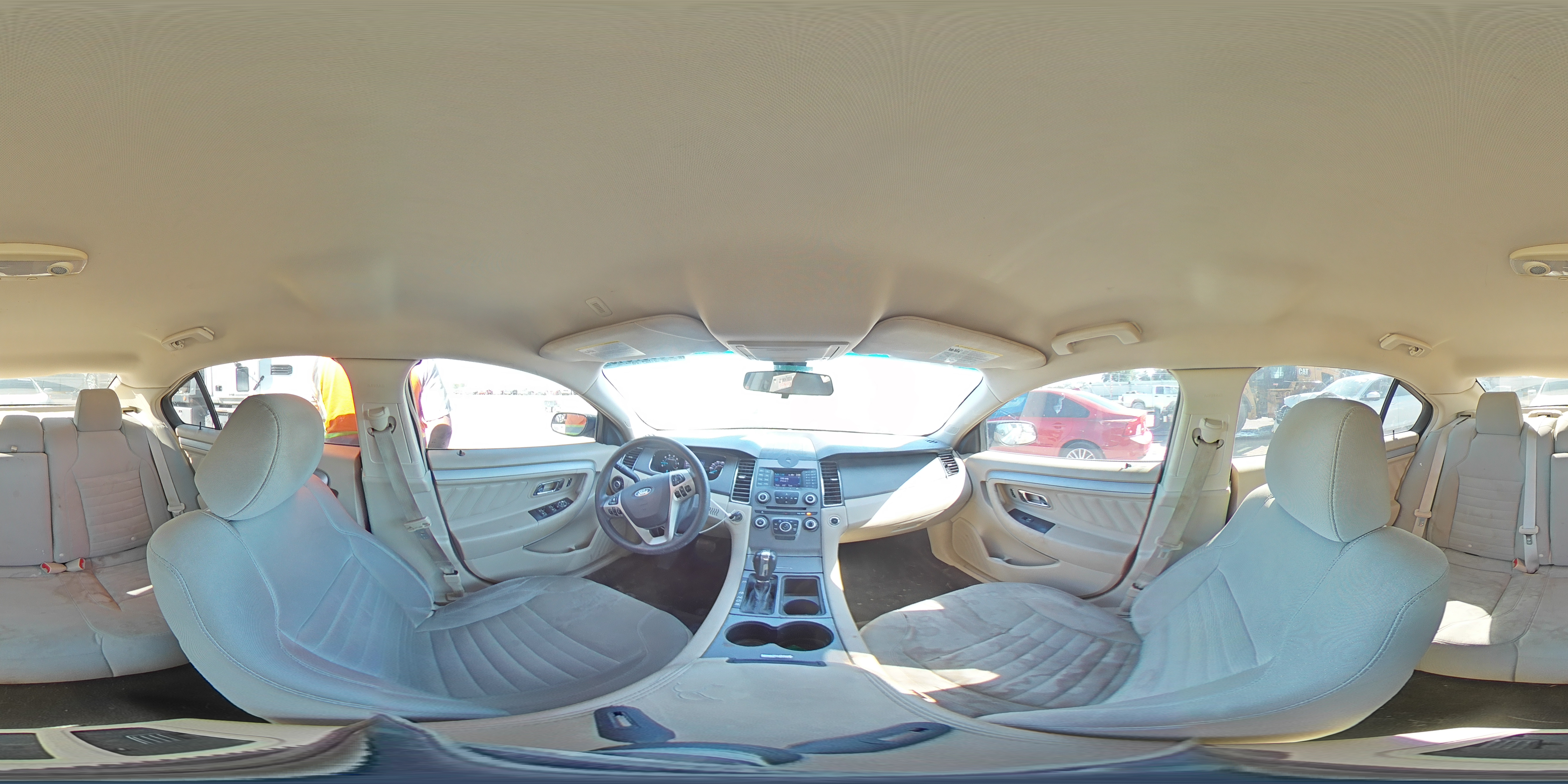 2014 Ford Taurus Se VIN: 1FAHP2D88EG101172 Lot: 83987015