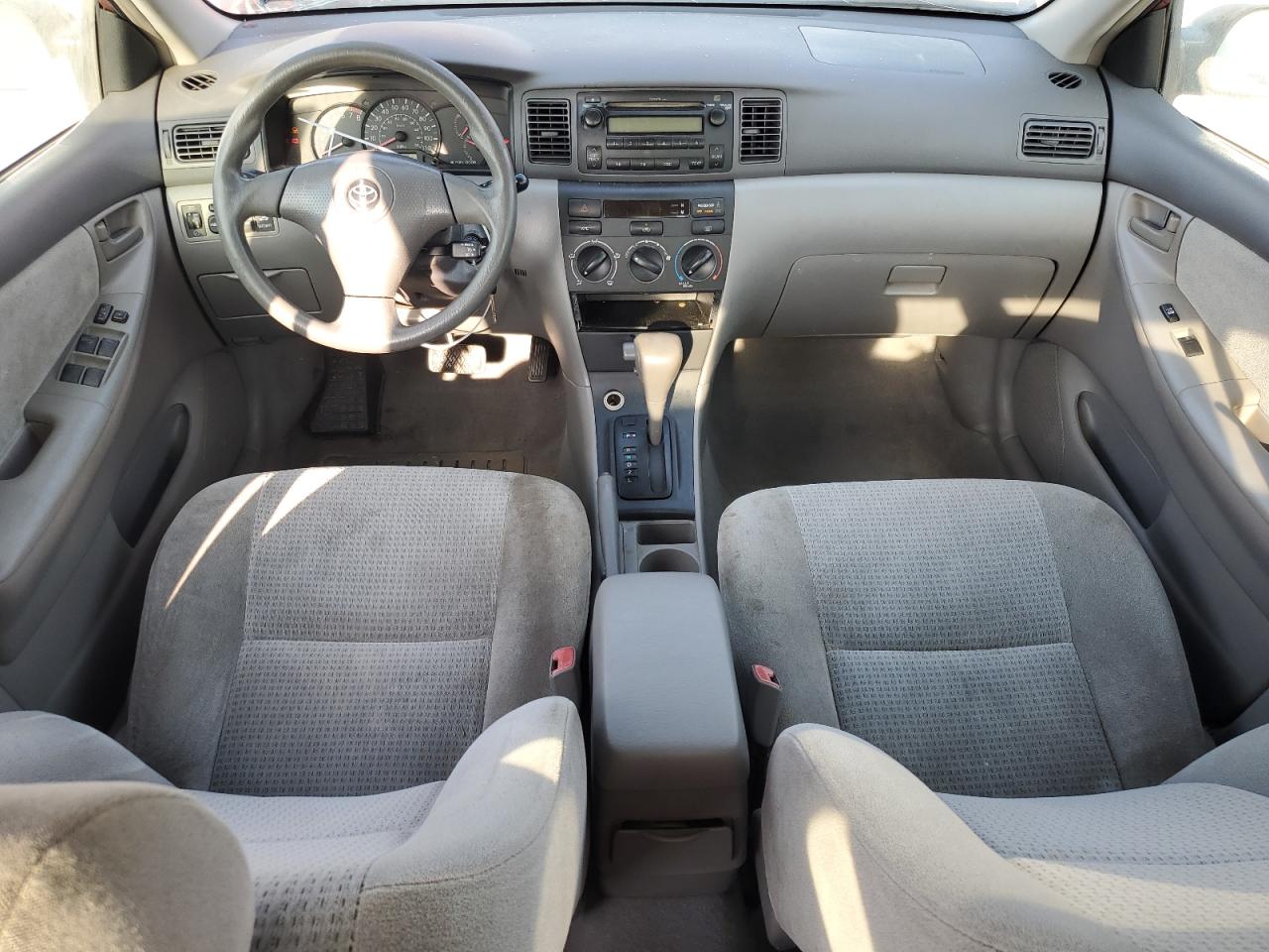 2005 Toyota Corolla Ce VIN: 2T1BR32E55C458140 Lot: 81140345