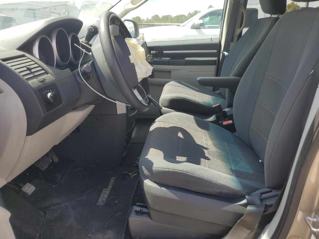 2009 Dodge Grand Caravan Se VIN: 2D8HN44E99R687016 Lot: 82073745