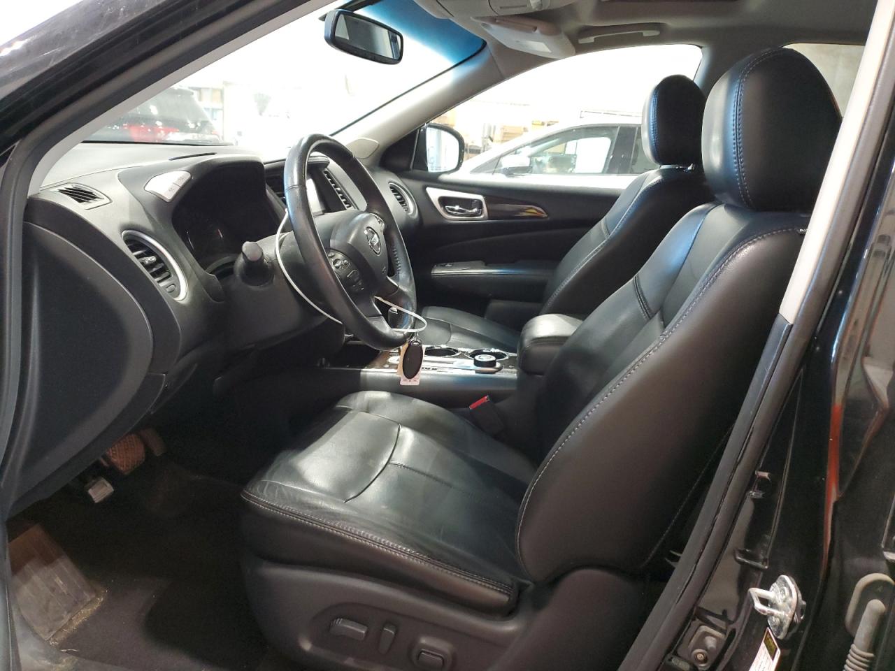 2013 Nissan Pathfinder S VIN: 5N1AR2MM2DC677182 Lot: 81787985