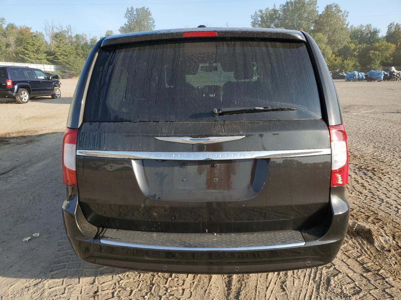 2014 Chrysler Town & Country Touring L VIN: 2C4RC1CG2ER408056 Lot: 80709205