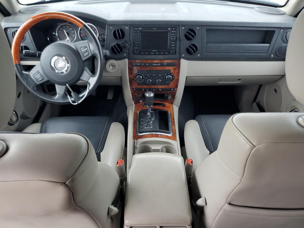 2007 Jeep Commander Overland VIN: 1J8HH68207C657113 Lot: 84194455