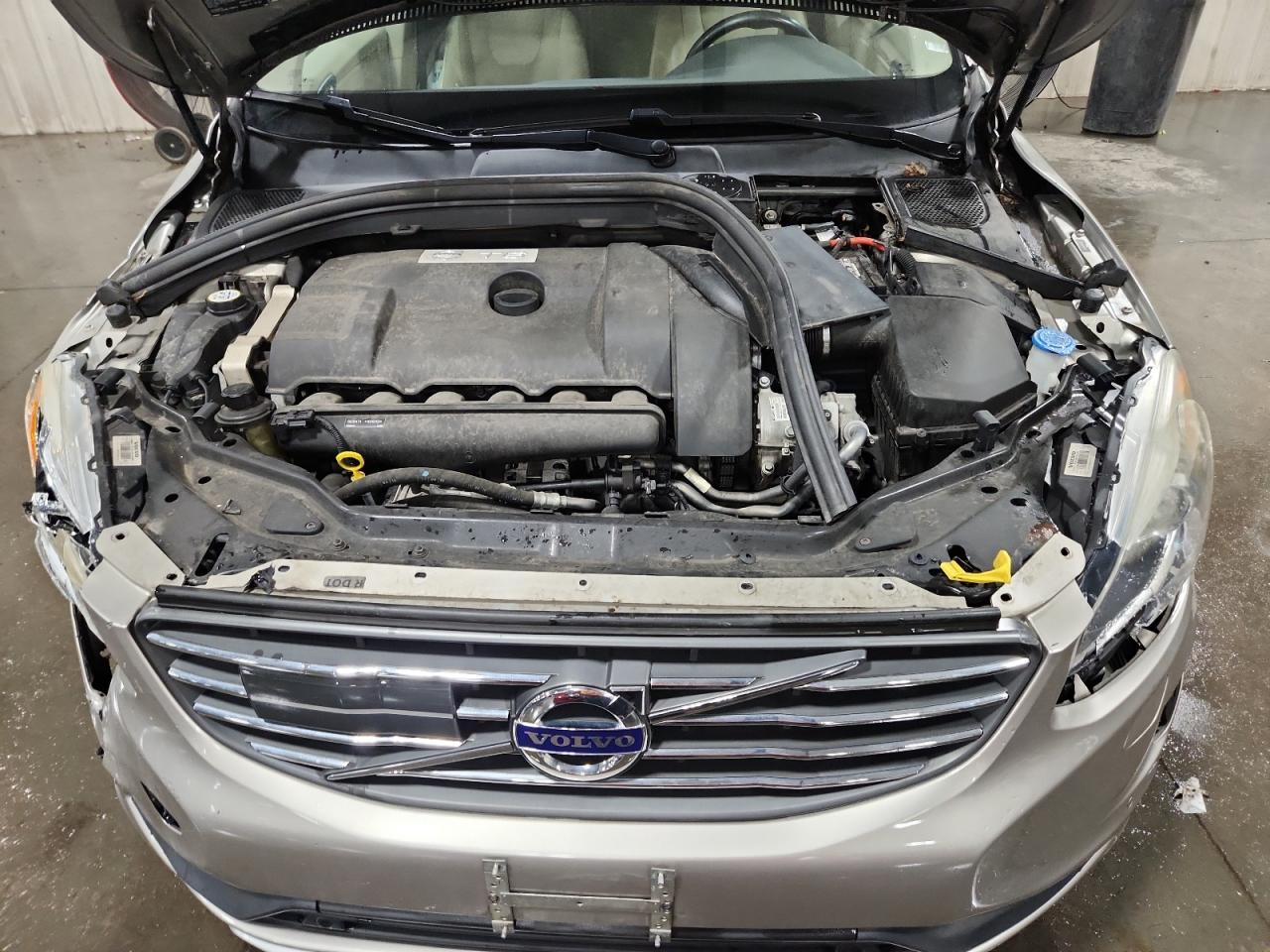 2015 Volvo Xc60 T6 Platinum VIN: YV4902RM5F2641146 Lot: 80329855