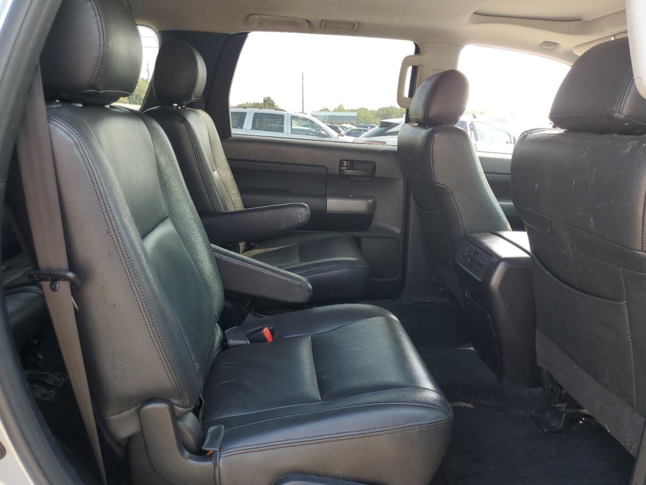 2017 Toyota Sequoia Sr5 VIN: 5TDBW5G10HS152887 Lot: 80539445