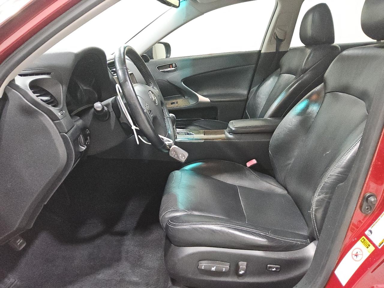 2009 Lexus Is 350 VIN: JTHBE262092017251 Lot: 80743105