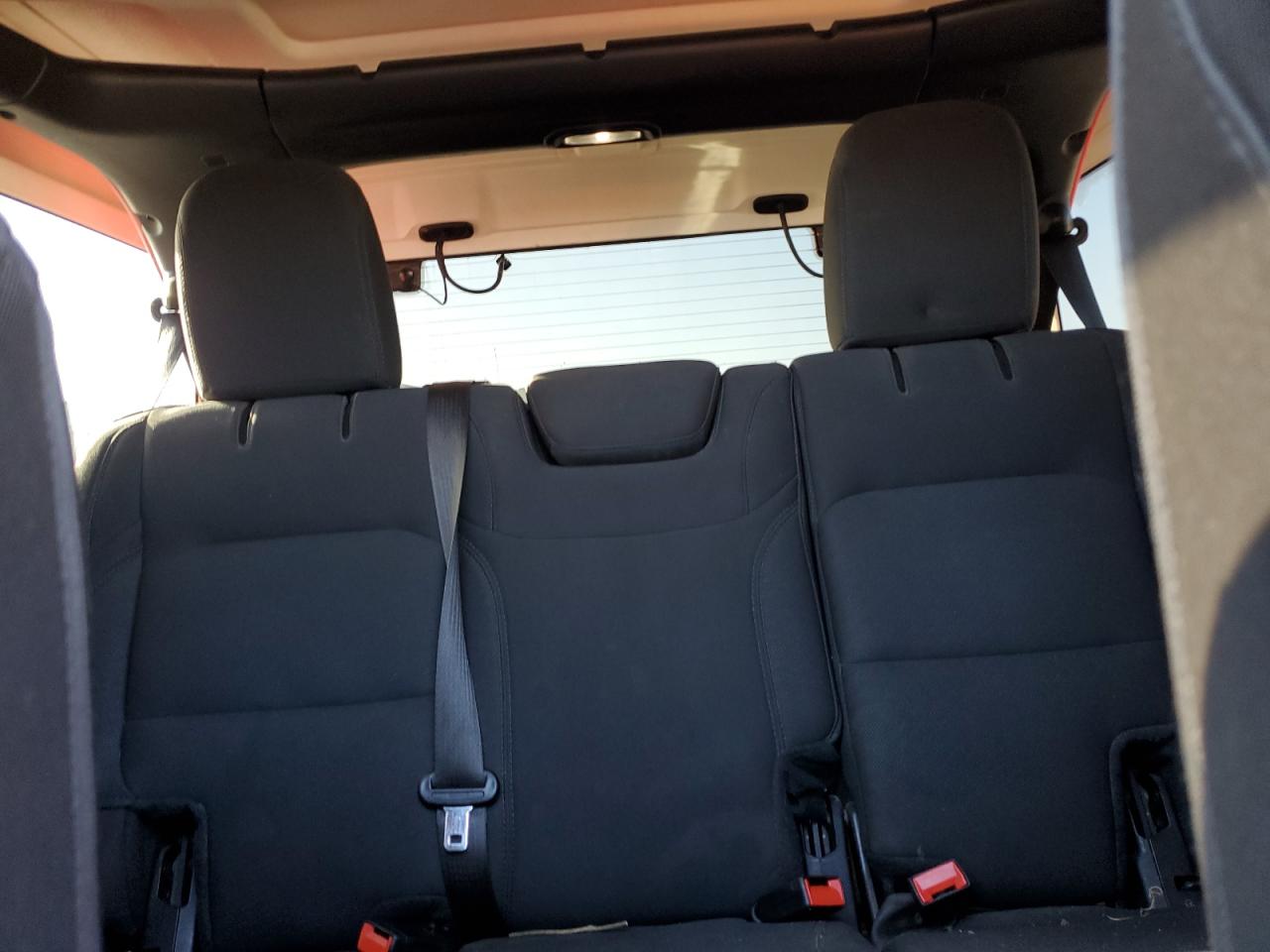 2019 Jeep Wrangler Unlimited Sport VIN: 1C4HJXDN6KW592941 Lot: 84243455