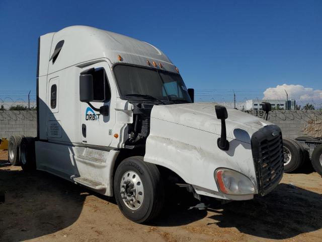 2014 Freightliner Cascadia Semi Truck