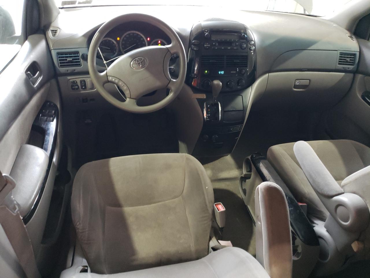 2004 Toyota Sienna Ce VIN: 5TDZA23C44S005954 Lot: 72036465