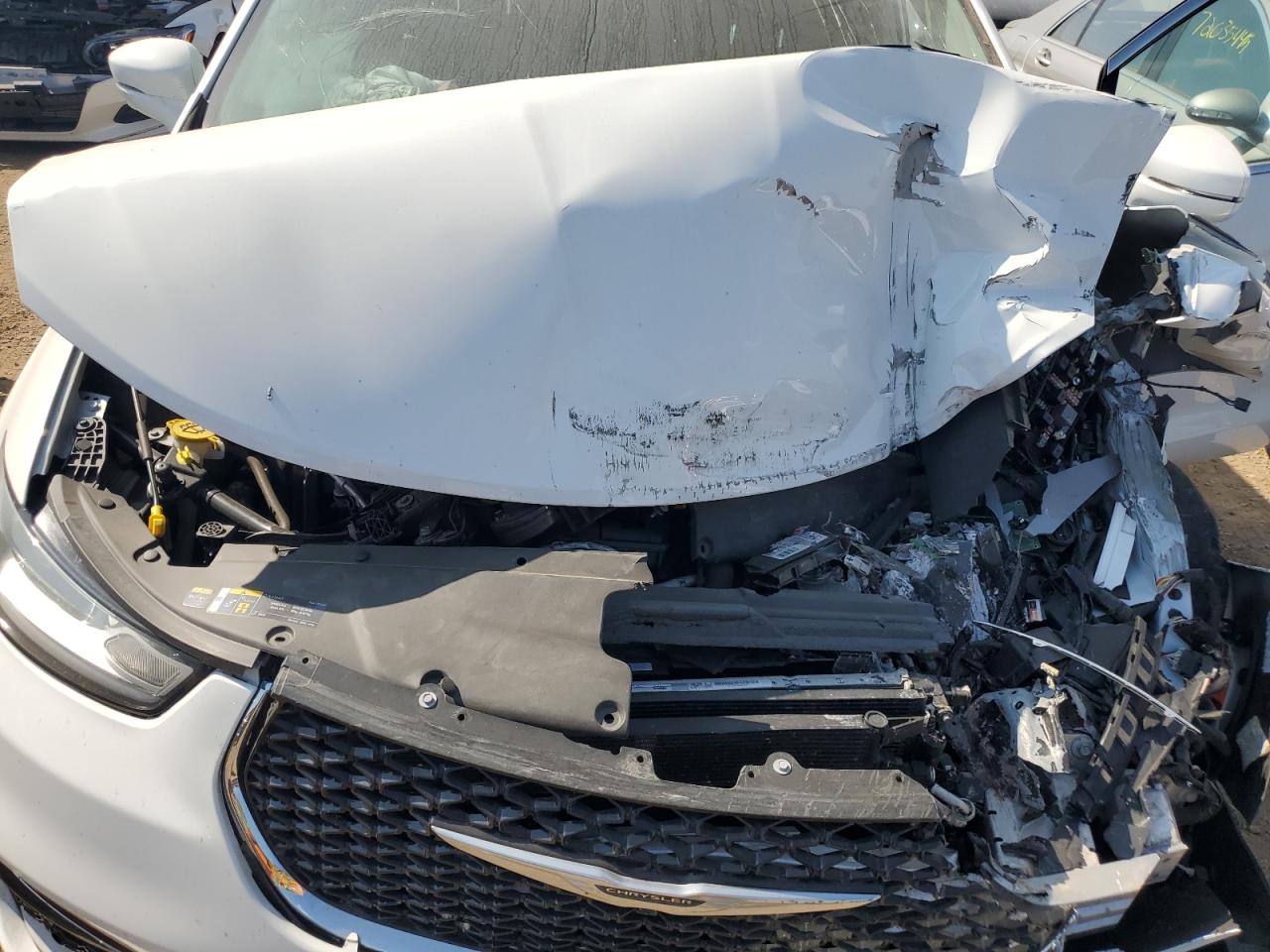 2022 Chrysler Pacifica Touring L VIN: 2C4RC1BG8NR123640 Lot: 71875185