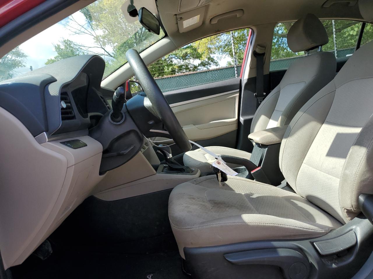 2019 Hyundai Elantra Se VIN: KMHD74LF2KU787027 Lot: 84203385