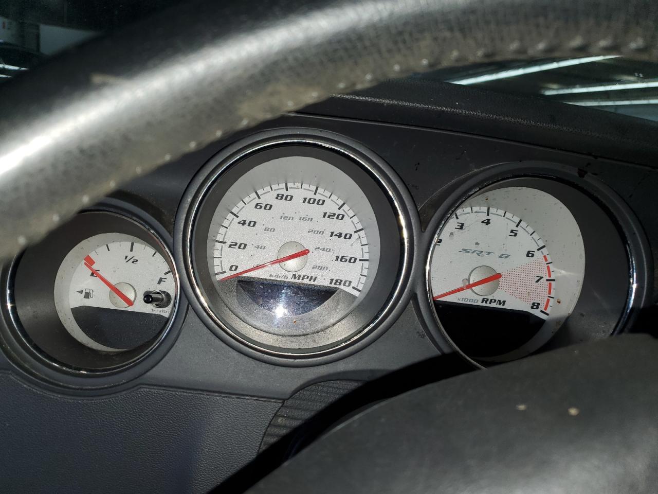 2009 Dodge Challenger Srt-8 VIN: 2B3LJ74W89H633471 Lot: 80438545