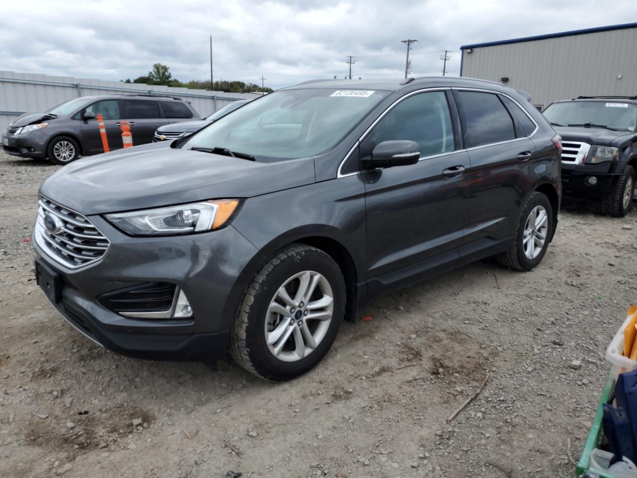 2020 Ford Edge Sel