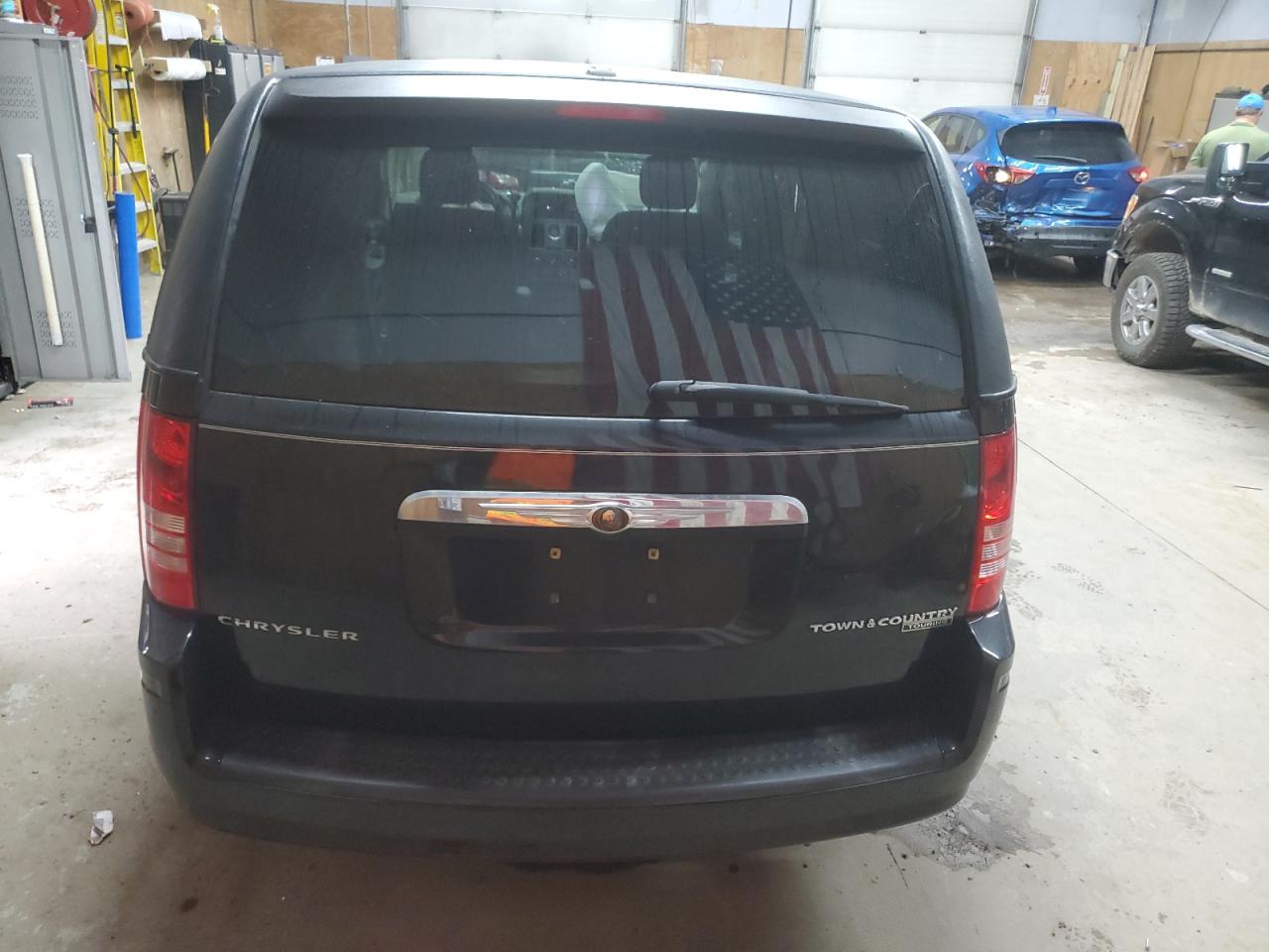 2010 Chrysler Town & Country Touring VIN: 2A4RR5D19AR114948 Lot: 80455945