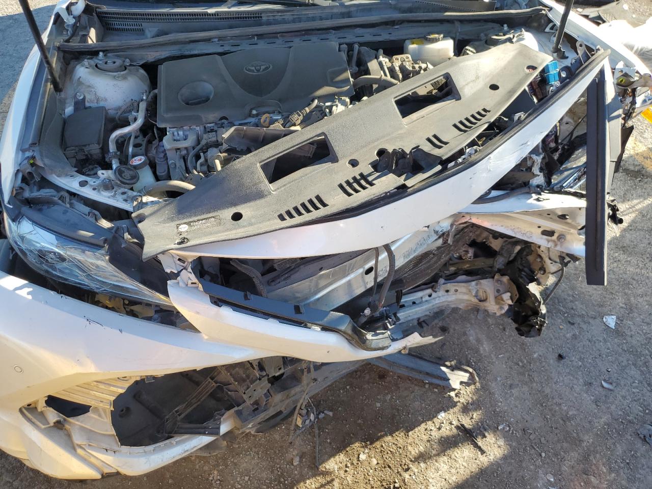 2018 Toyota Camry Hybrid VIN: 4T1B21HK5JU004095 Lot: 84830135