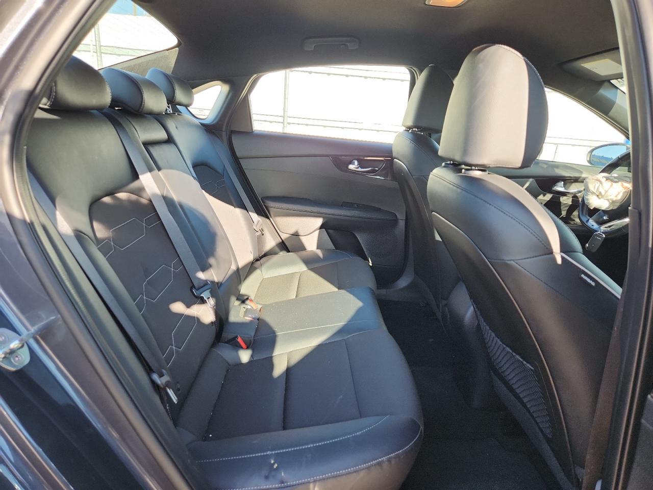 2023 Kia Forte Gt Line VIN: 3KPF54AD2PE574329 Lot: 80407555