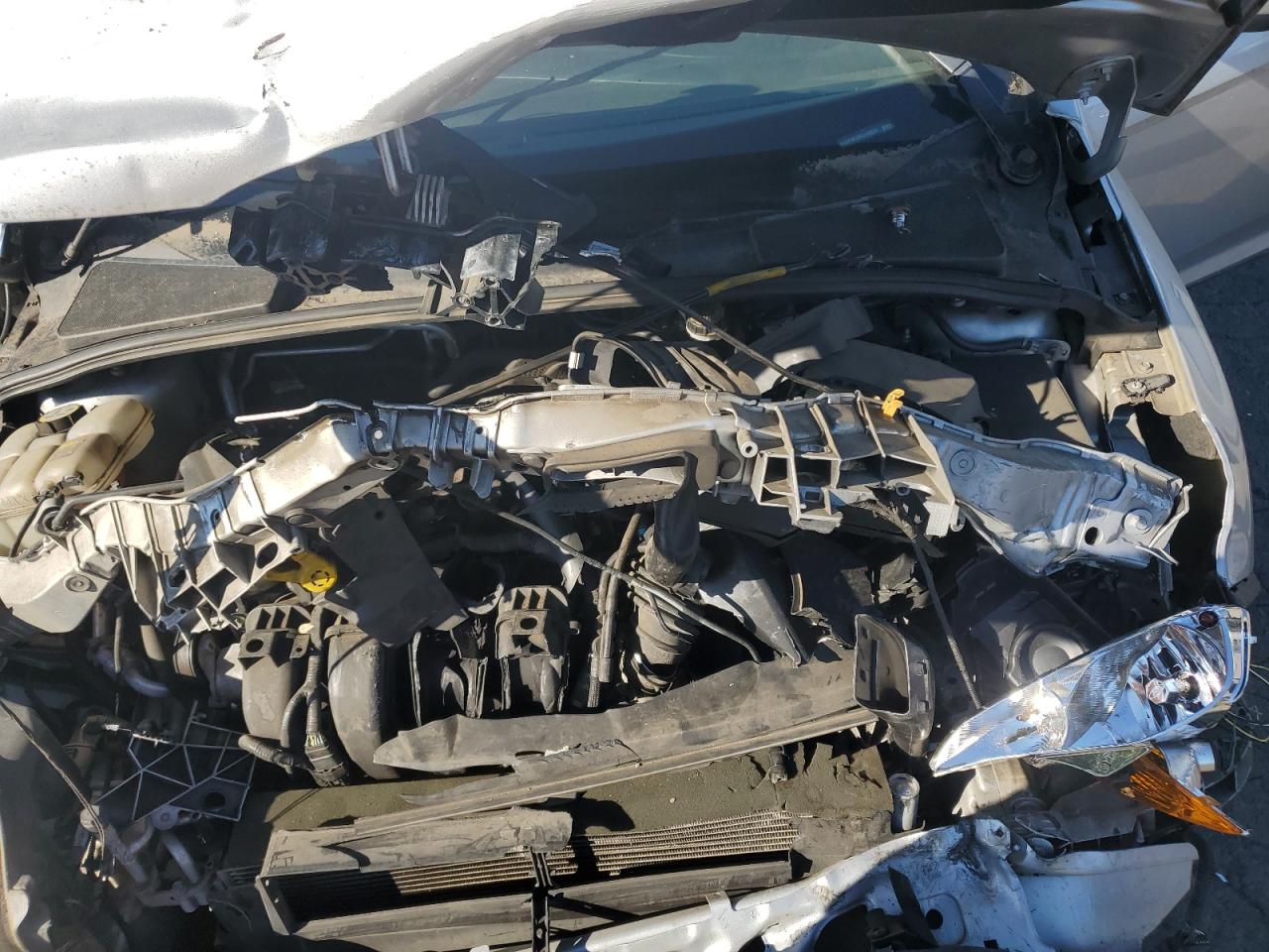 2012 Ford Focus Se VIN: 1FAHP3K23CL195521 Lot: 81342165