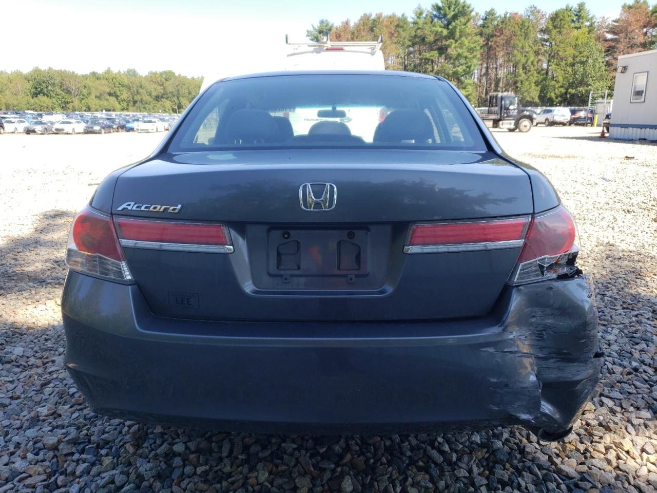 2011 Honda Accord Lxp VIN: 1HGCP2F43BA135955 Lot: 71024775