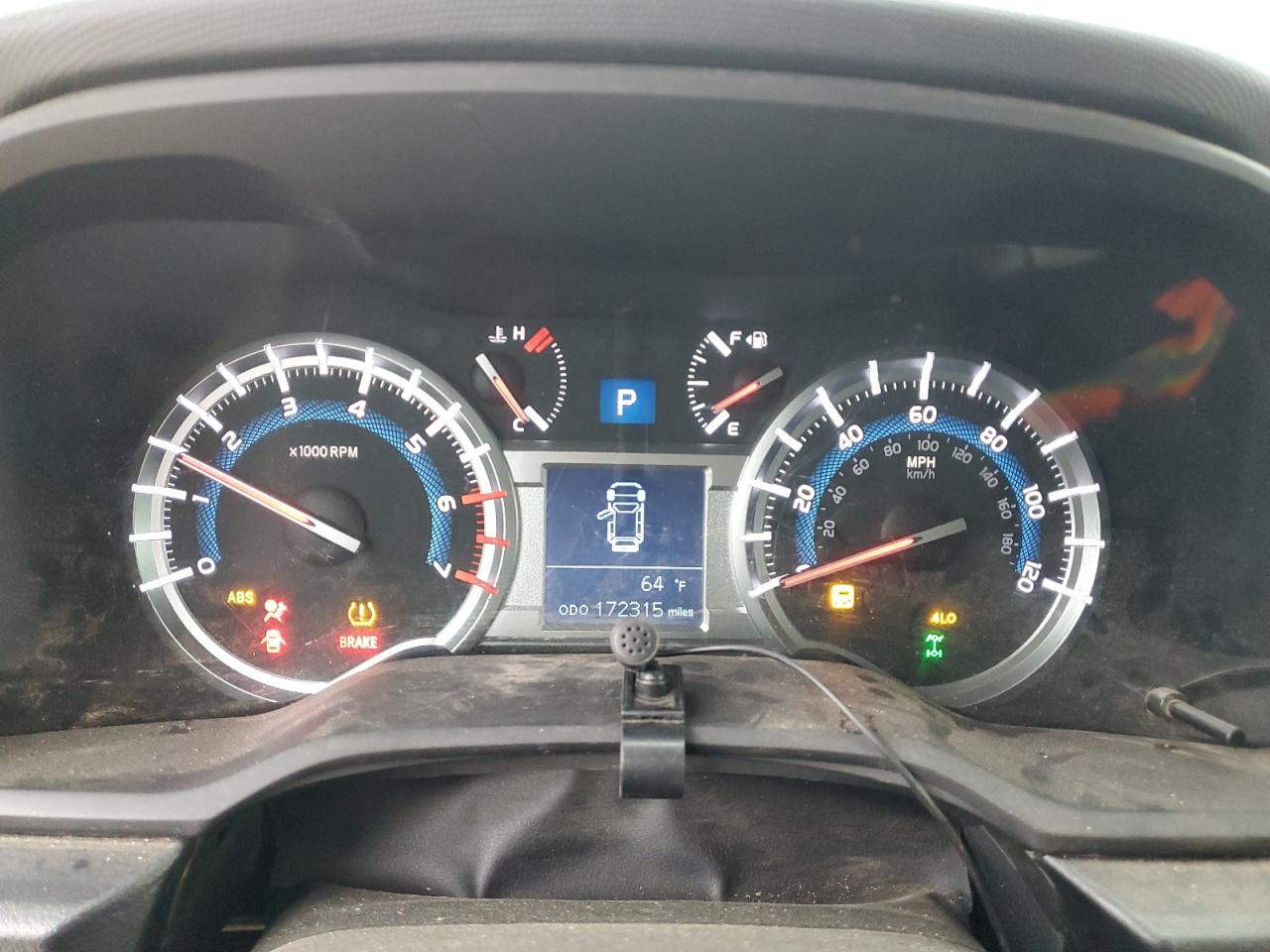 2015 Toyota 4Runner Sr5/Sr5 Premium VIN: JTEBU5JR6F5234674 Lot: 84200355