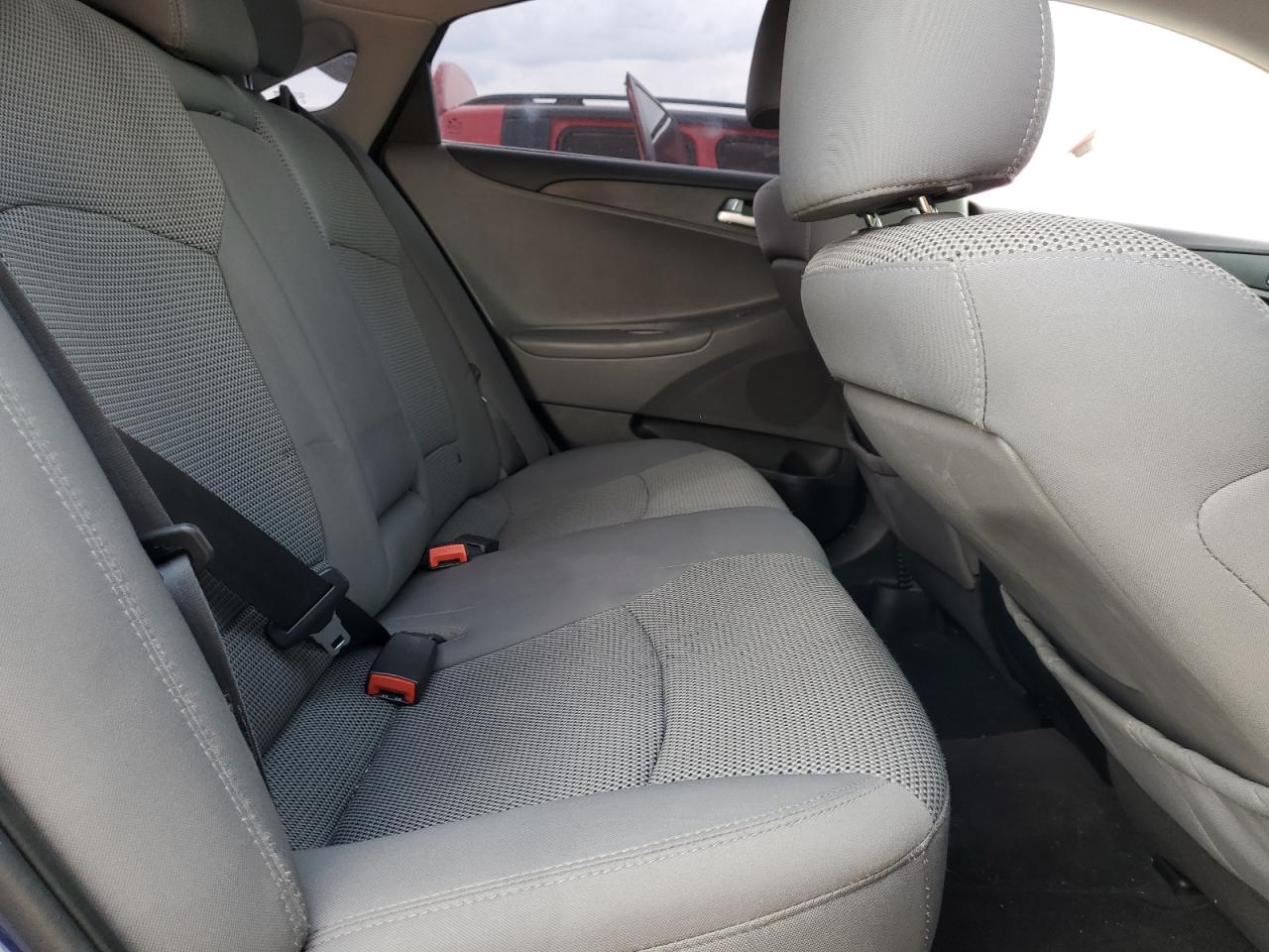 2012 Hyundai Sonata Gls VIN: 5NPEB4AC8CH383015 Lot: 81460785