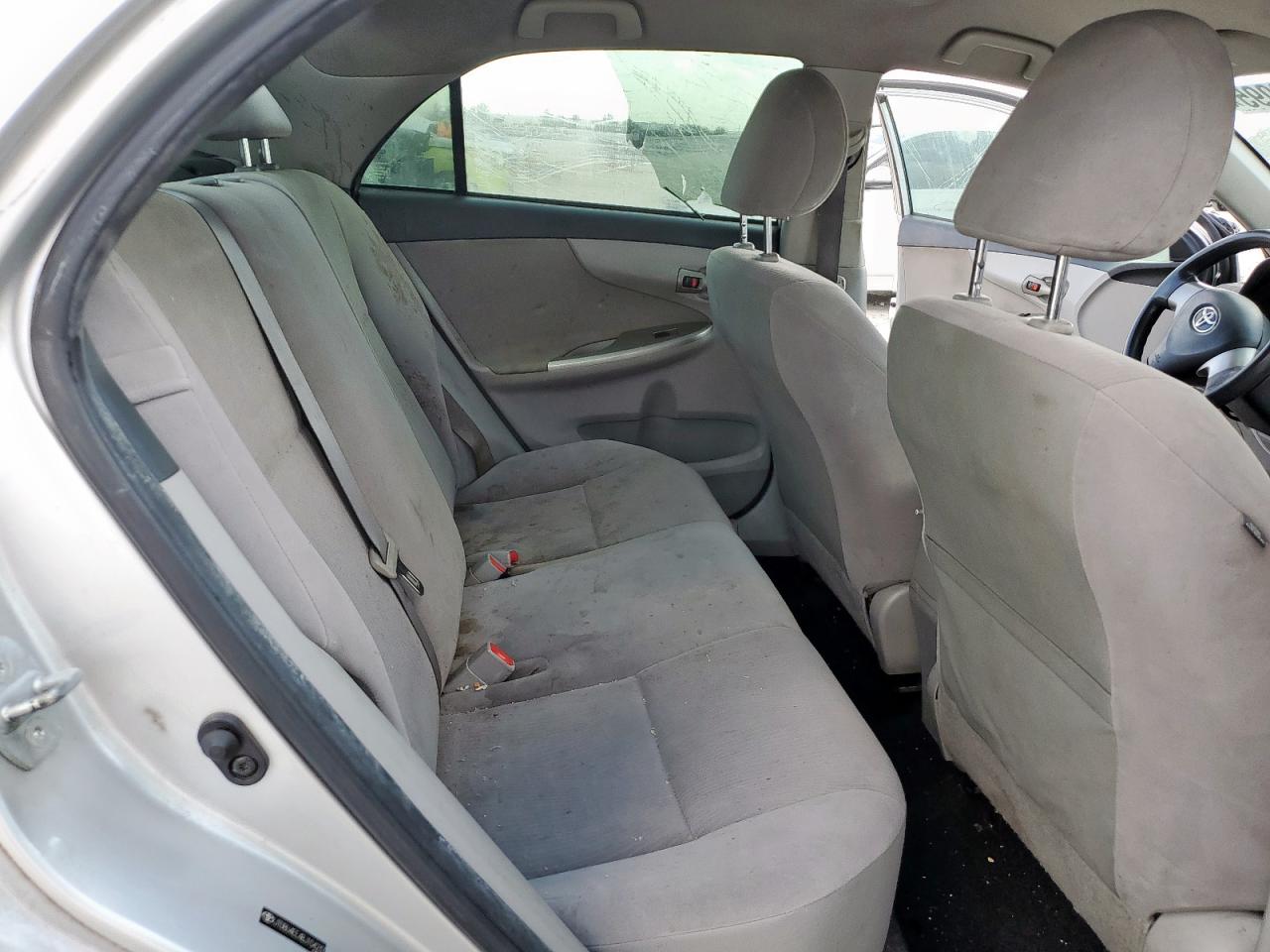 2011 Toyota Corolla Base VIN: JTDBU4EE4BJ104237 Lot: 81360095