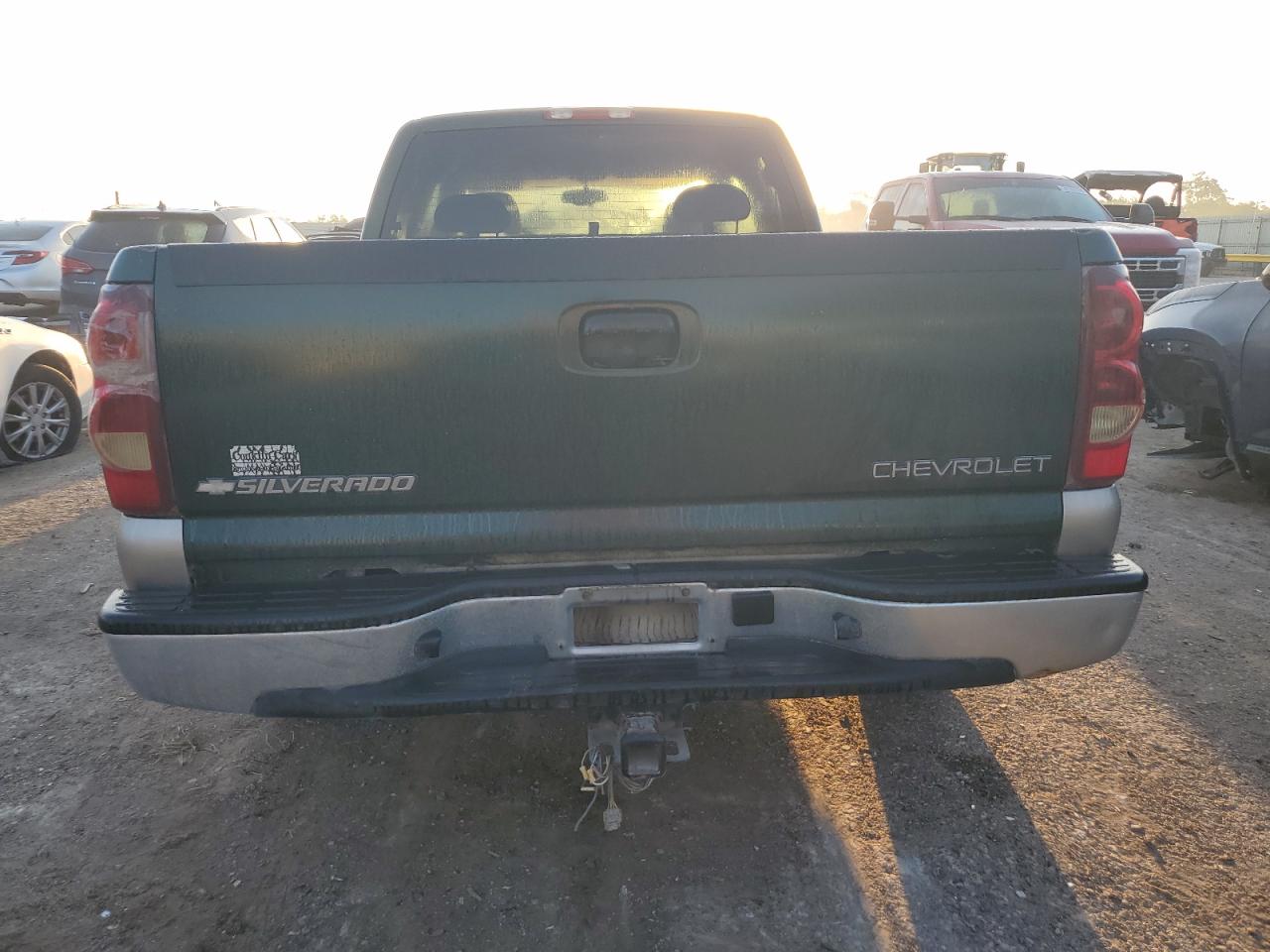 2003 Chevrolet Silverado C1500 VIN: 2GCEC19T631228562 Lot: 83961185