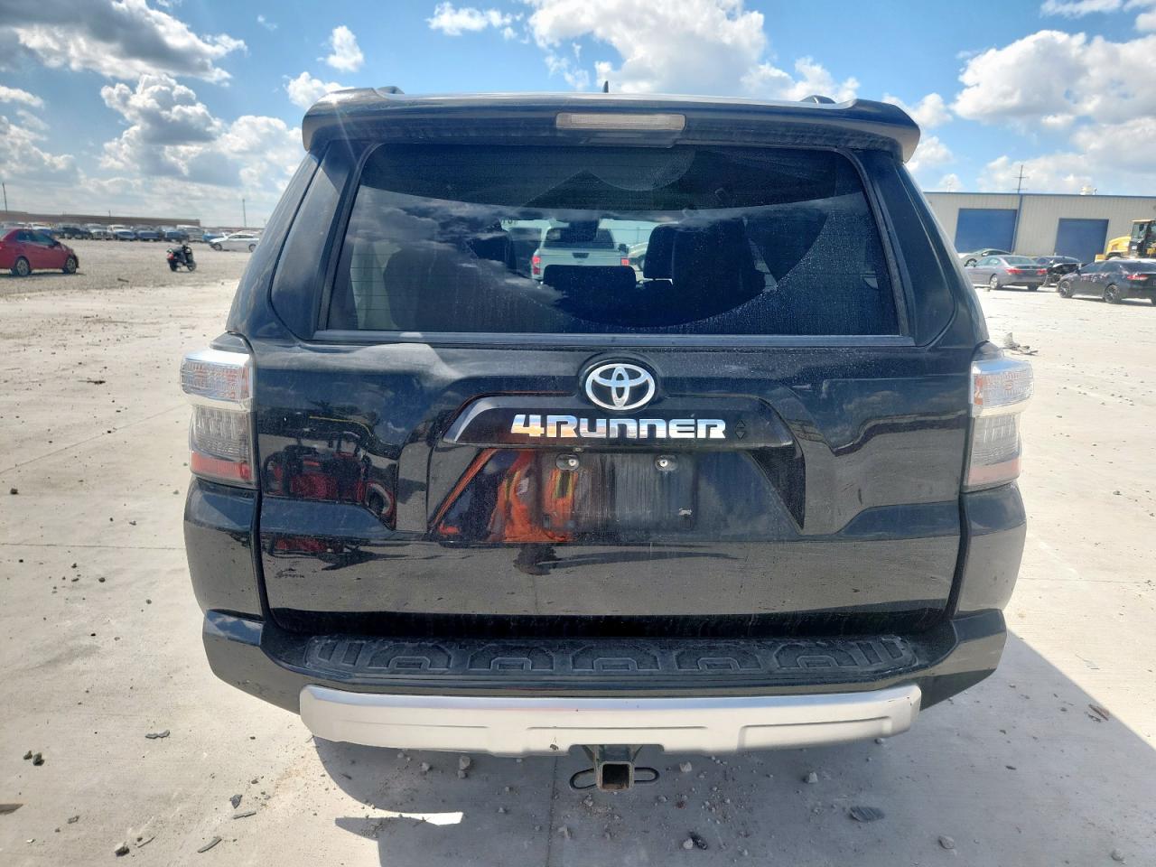 2020 Toyota 4Runner Sr5/Sr5 Premium VIN: JTEBU5JR6L5787210 Lot: 81820535