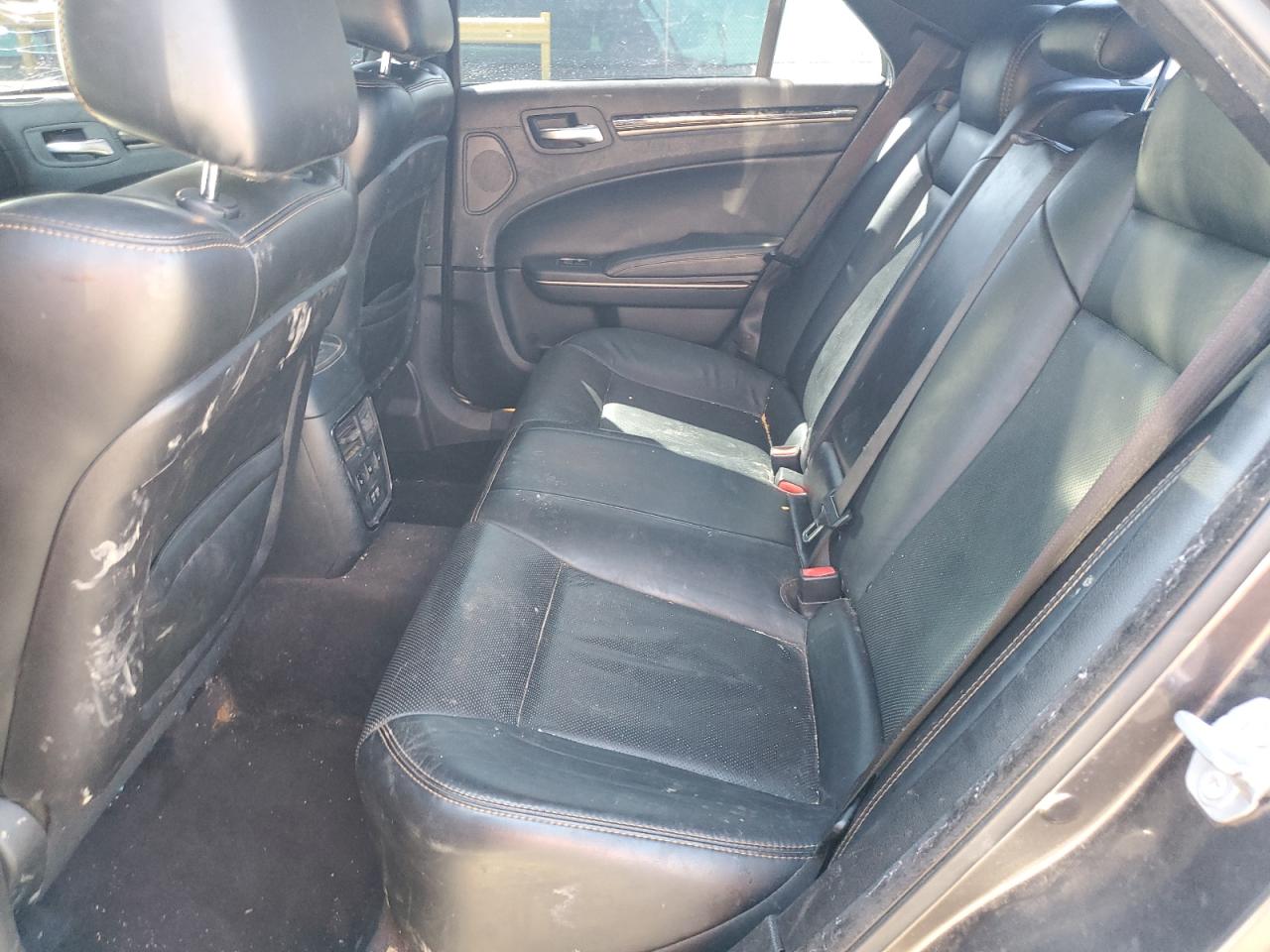 2017 Chrysler 300 S VIN: 2C3CCAGG8HH585919 Lot: 81498085