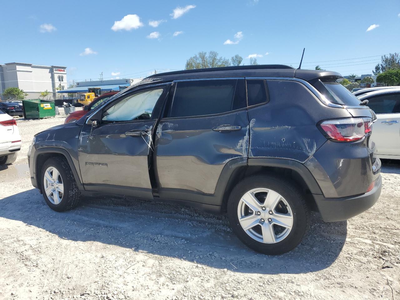 2022 Jeep Compass Latitude VIN: 3C4NJCBB0NT139798 Lot: 83815965
