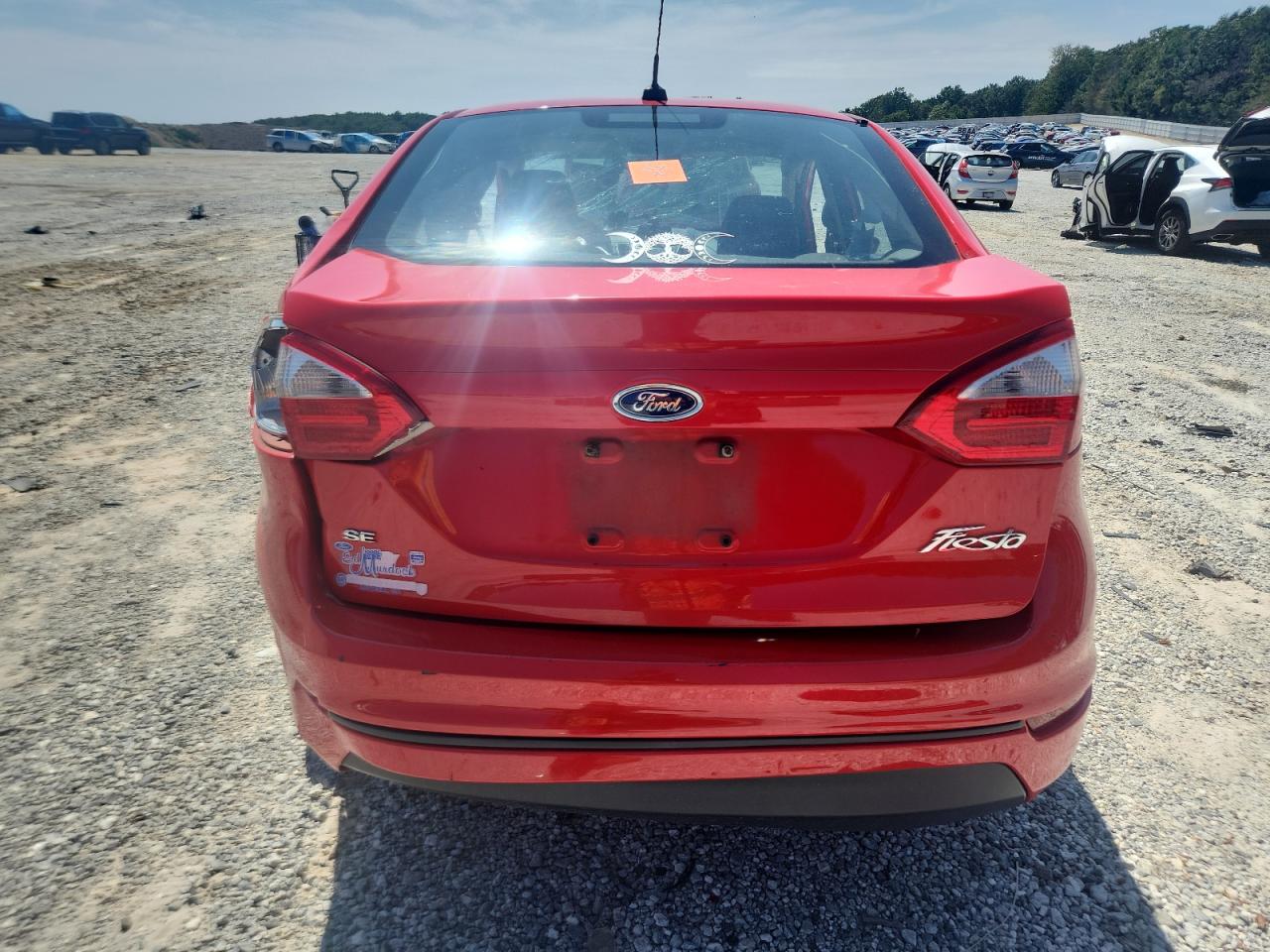2015 Ford Fiesta Se VIN: 3FADP4BJ4FM214186 Lot: 71651525