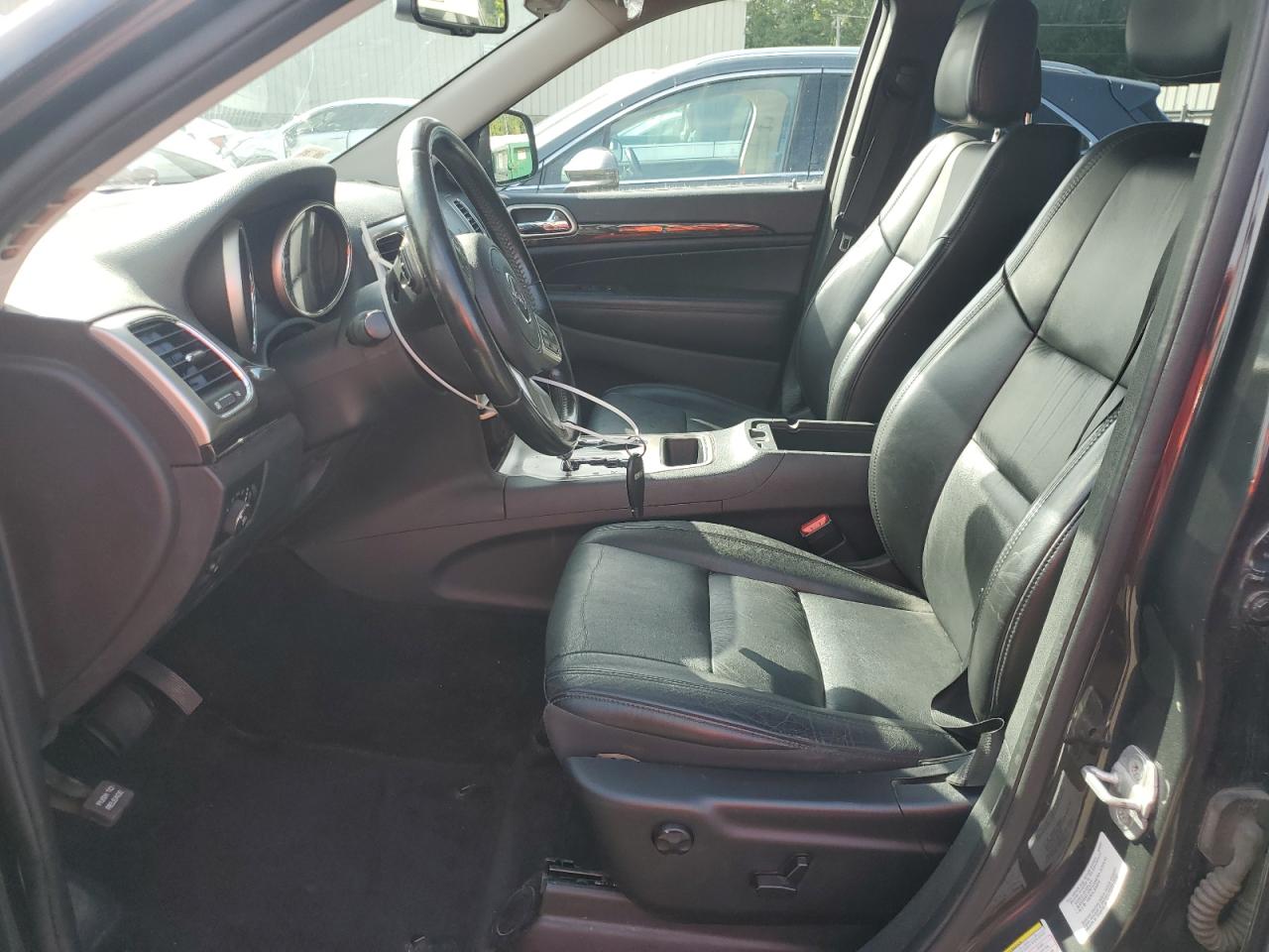 2013 Jeep Grand Cherokee Laredo VIN: 1J4RR4GG2BC541845 Lot: 84266445