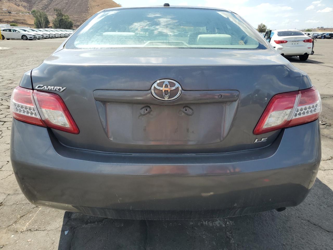 2010 Toyota Camry Base VIN: 4T1BF3EK9AU083470 Lot: 81524805