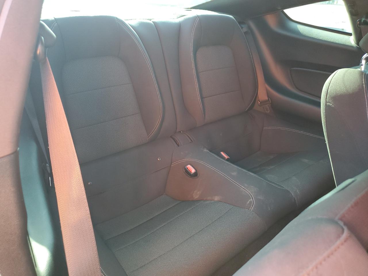 2016 Ford Mustang VIN: 1FA6P8AM3G5230267 Lot: 80168025