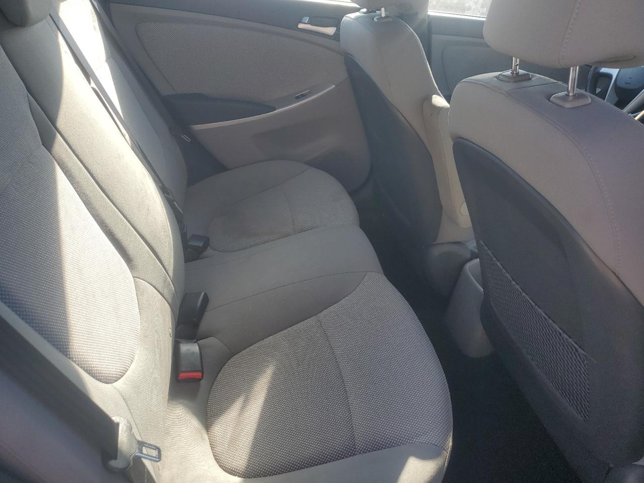 2013 Hyundai Accent Gls VIN: KMHCT4AE9DU504076 Lot: 81229795