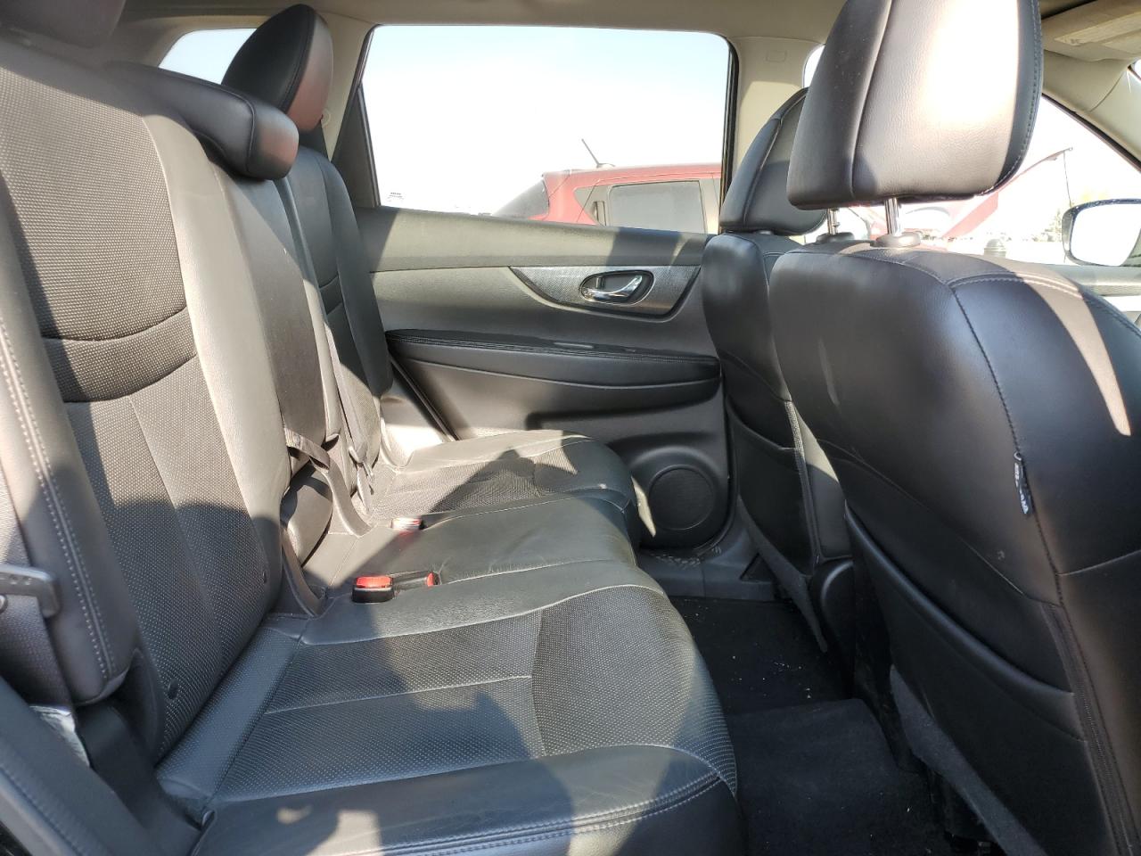 2014 Nissan Rogue S VIN: 5N1AT2MV9EC804425 Lot: 84025245