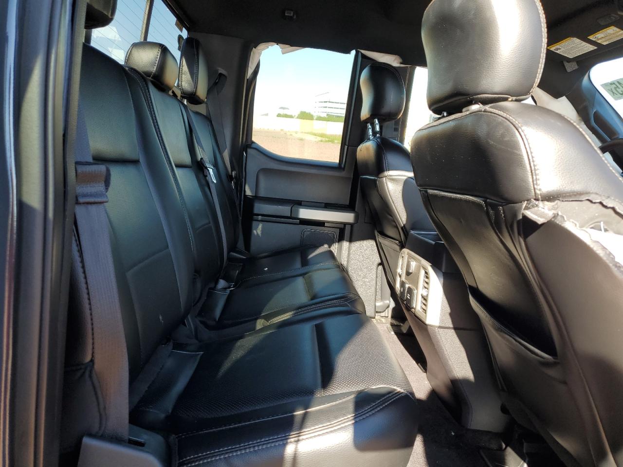 2017 Ford F150 Super Cab VIN: 1FTFX1EGXHKD43156 Lot: 81589845