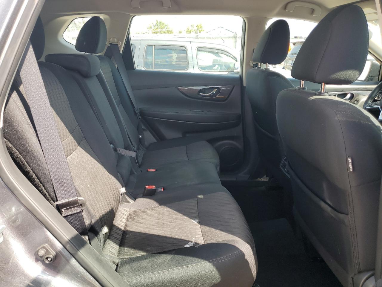 2018 Nissan Rogue S VIN: 5N1AT2MV3JC757869 Lot: 80188385