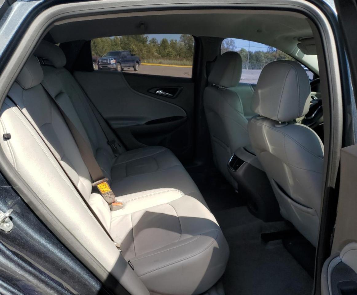 2019 Chevrolet Malibu Lt VIN: 1G1ZD5ST3KF104362 Lot: 71059875