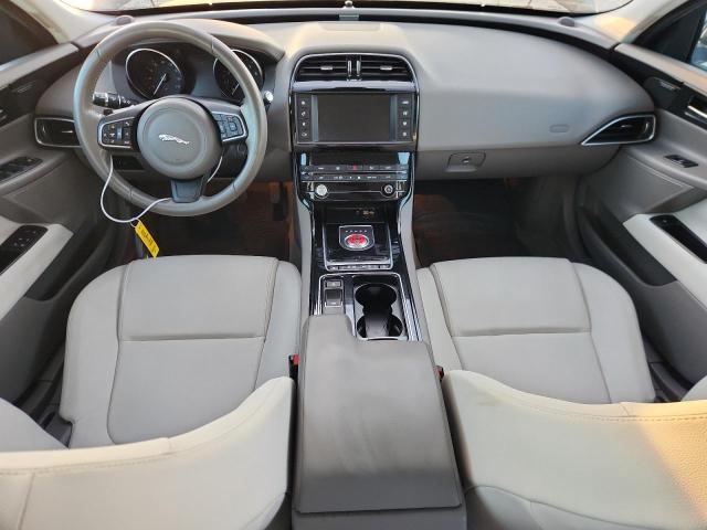  JAGUAR XE 2018 Czarny