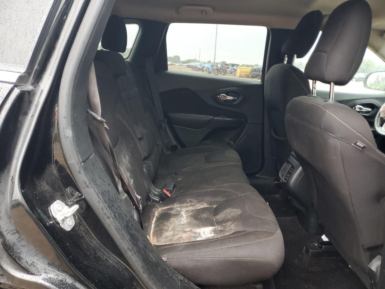 2017 Jeep Cherokee Latitude VIN: 1C4PJLCB4HW559960 Lot: 71434355