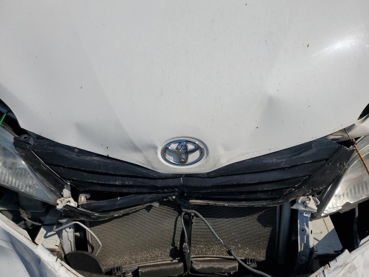 2014 Toyota Sienna Le VIN: 5TDKK3DC2ES418170 Lot: 80189785