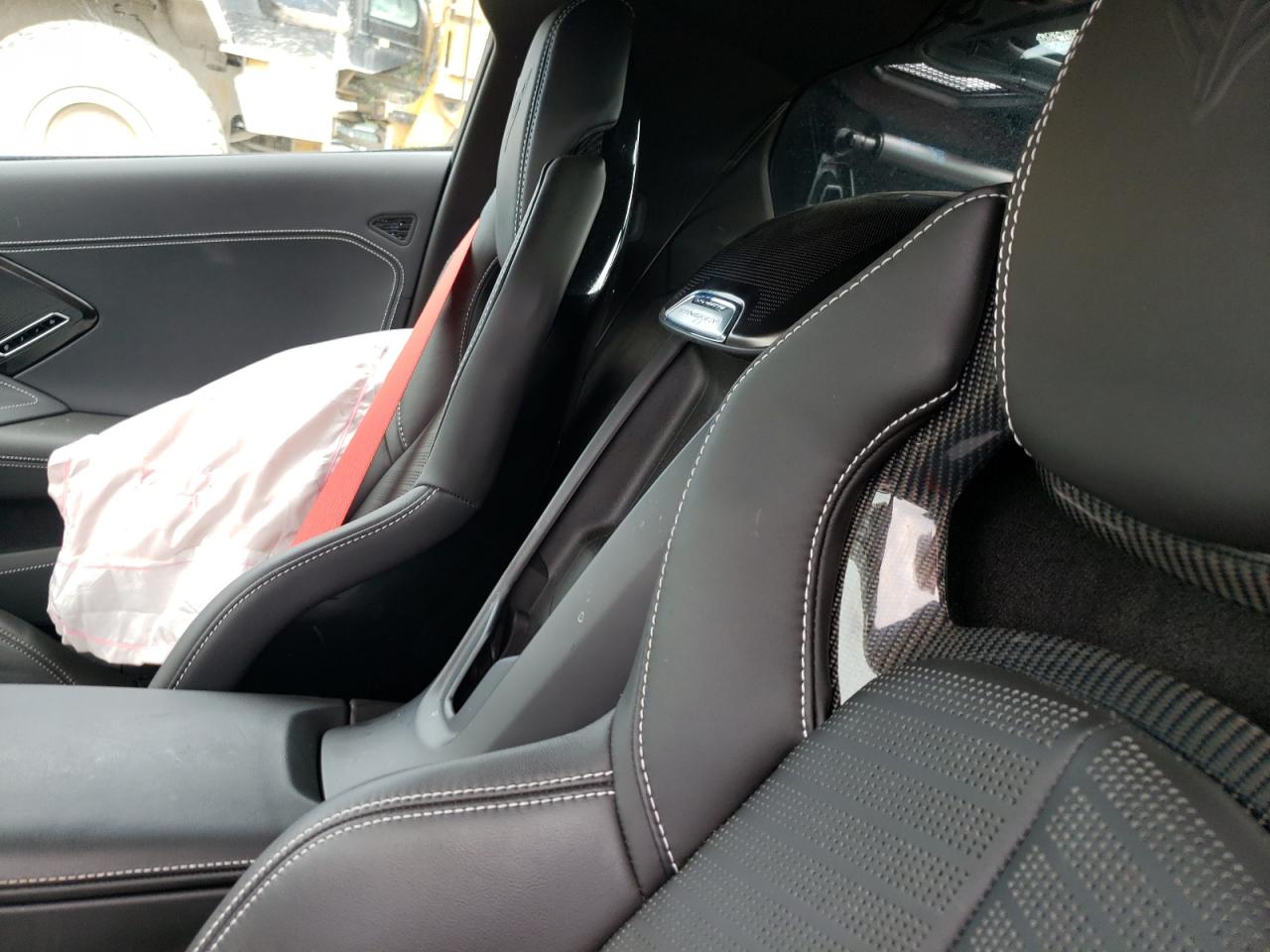 2025 Chevrolet Corvette Stingray 2Lt VIN: 1G1YB2D44S5103927 Lot: 81372915