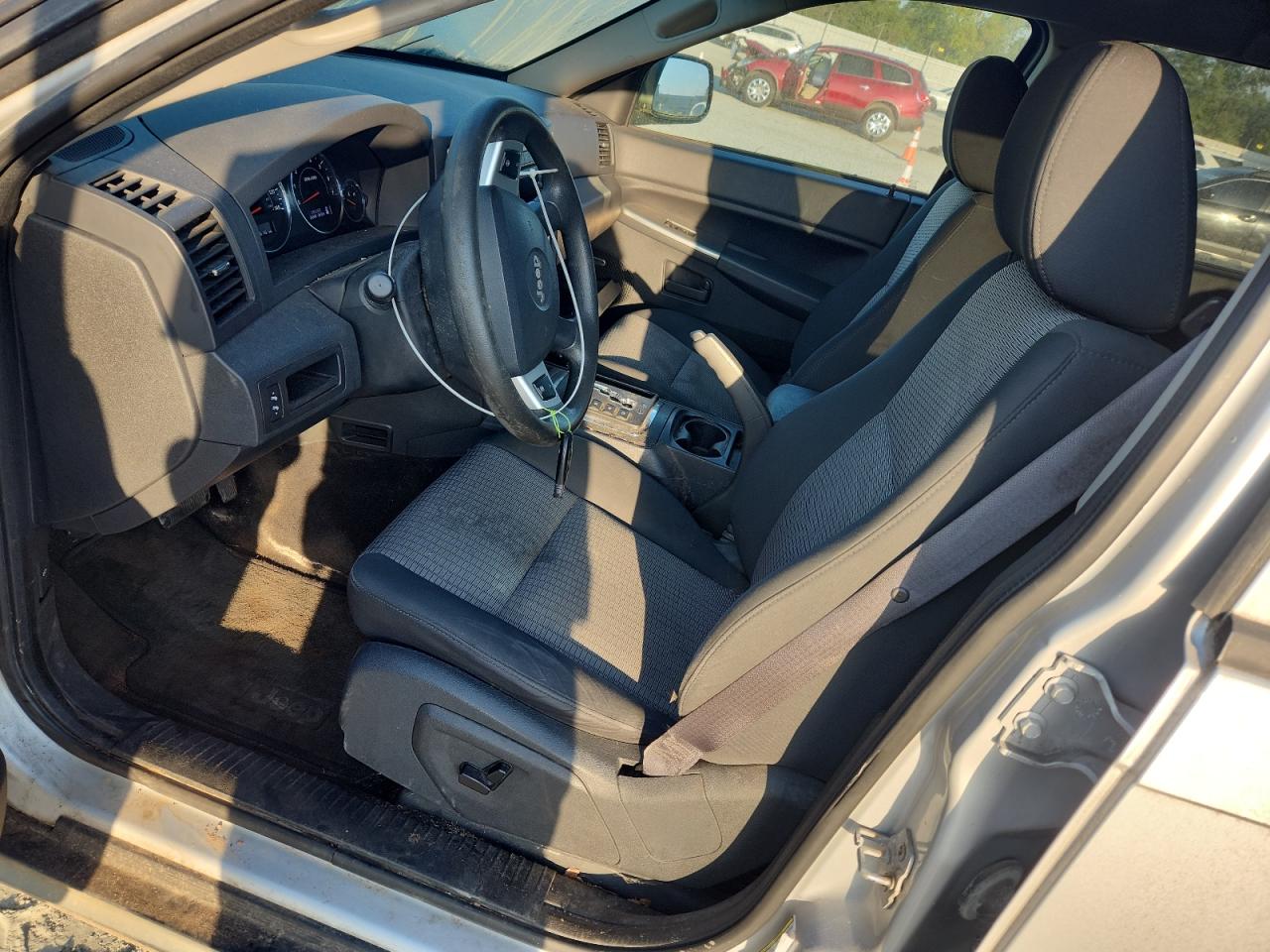 2008 Jeep Grand Cherokee Laredo VIN: 1J8GR48K48C206037 Lot: 82114025