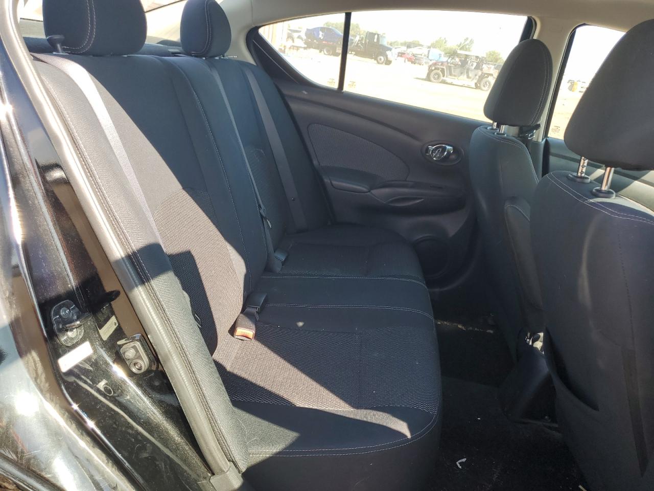 2014 Nissan Versa S VIN: 3N1CN7AP2EL821875 Lot: 71043935