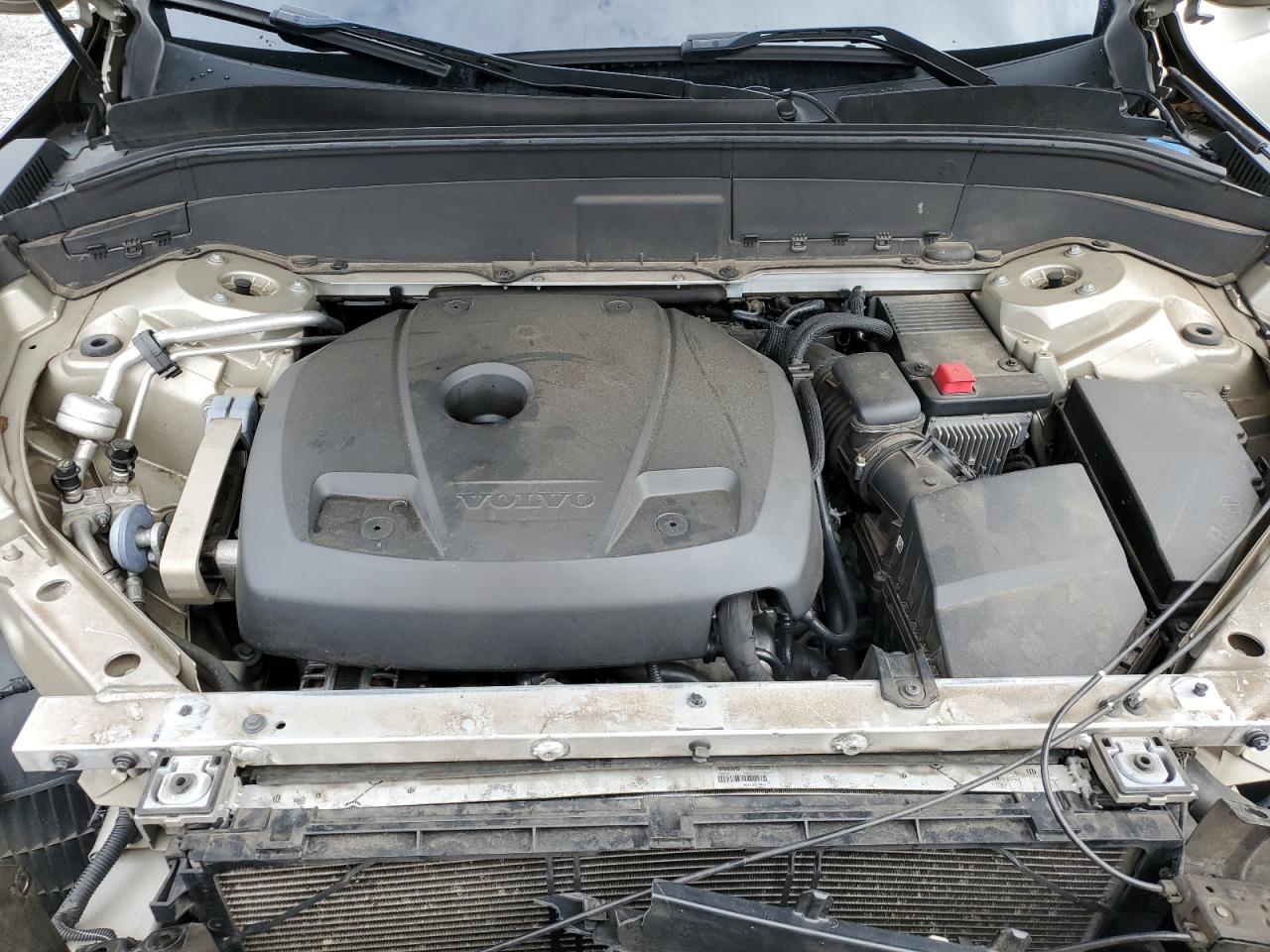 2016 Volvo Xc90 T6 VIN: YV4A22PK5G1051528 Lot: 84635055