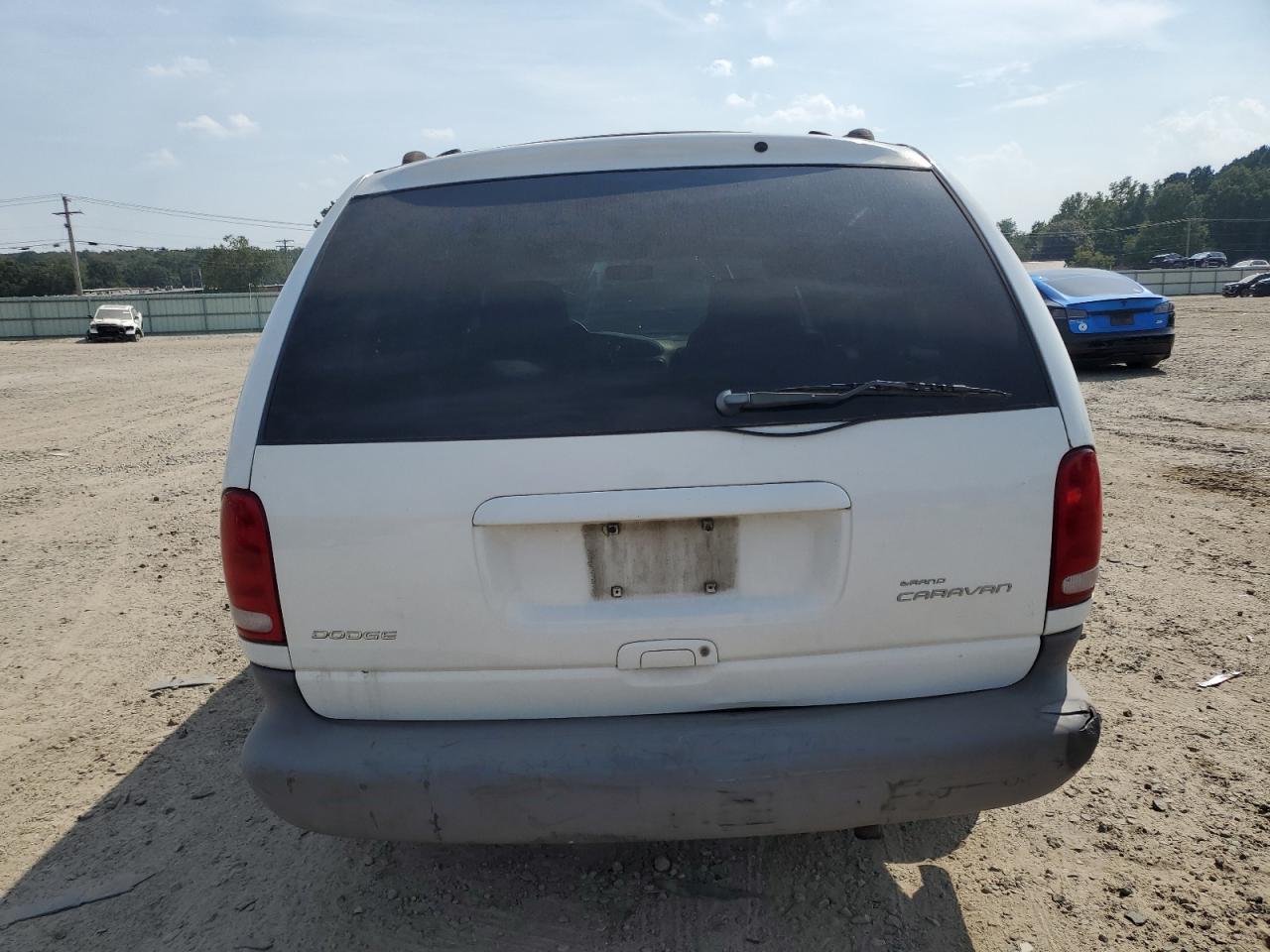 2000 Dodge Grand Caravan Se VIN: 2B4GP44G0YR584617 Lot: 81459815