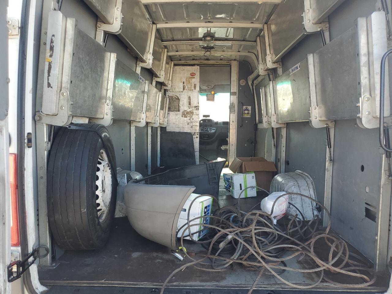 2005 Dodge Sprinter 2500 VIN: WD0PD744X55834044 Lot: 86240575