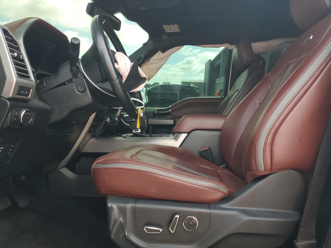 2018 Ford F150 Supercrew VIN: 1FTFW1E12JFD73118 Lot: 84455795