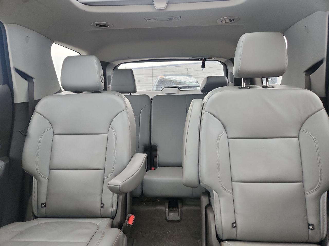 2018 Chevrolet Traverse Lt VIN: 1GNEVHKW4JJ200048 Lot: 80409575