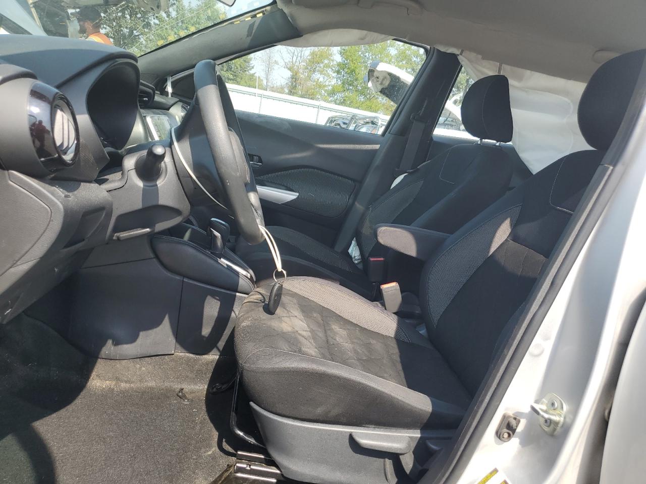 2019 Nissan Kicks S VIN: 3N1CP5CU8KL519262 Lot: 81287655