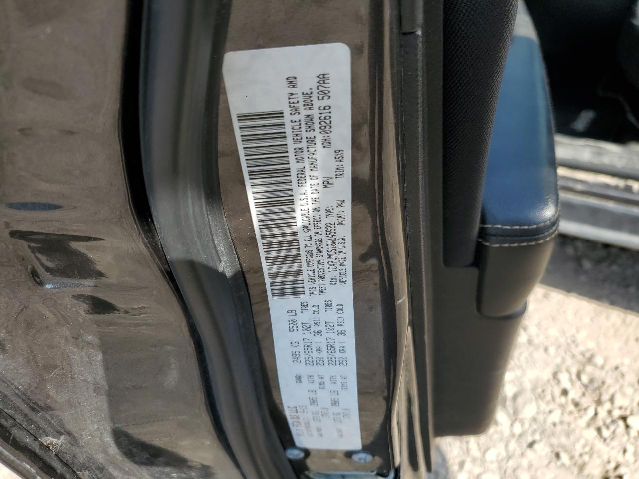 2016 Jeep Cherokee Latitude VIN: 1C4PJMCS1GW145622 Lot: 72043395